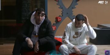 “A e vete nënën time që e more flinë?”, Bruno i thotë Vedatit që po edhe e putha