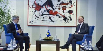 Bislimi takon ekipin e Bankës Evropiane për Investime, pajtohen për përshpejtimin e hapjes së zyrës së BEI-së në Kosovë