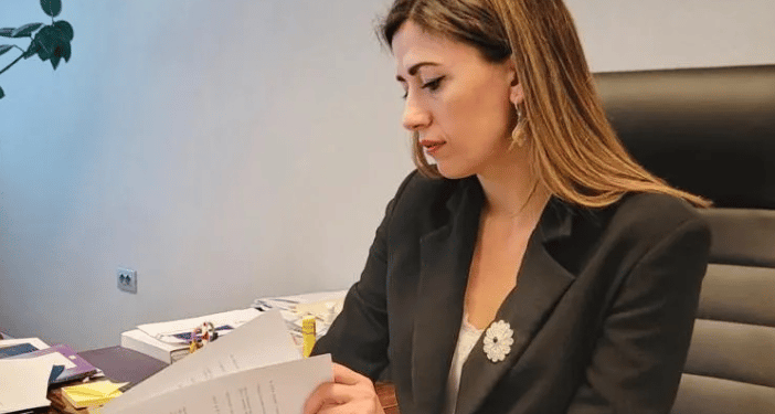 Haxhiu njofton se do të hapen zyra noteriale në gjashtë komuna të Kosovës