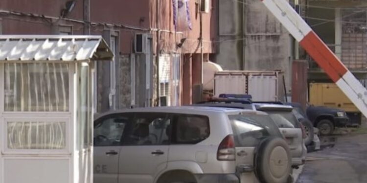 Qalaj: Vazhdimi pa afat i konkursit për policë në veri, i paligjshëm