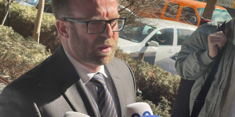 Abazi deklarohet pasi u mor në pyetje nga Prokuroria Speciale për rastin Dehari
