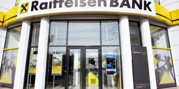 Banka Raiffeisen rrit normën e interesit dy herë brenda 5 muajve, ankohen klientët