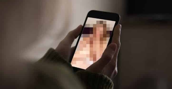 Burri nga Shqipëria futet në telashe me Policinë e Kosovës, e kërcënoi ish-gruan pasi ia publikoi foton