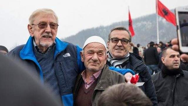 “Jam krenar me Kosovën”, urimi emocionues i William Walker në 15-vjetorin e Pavarësisë
