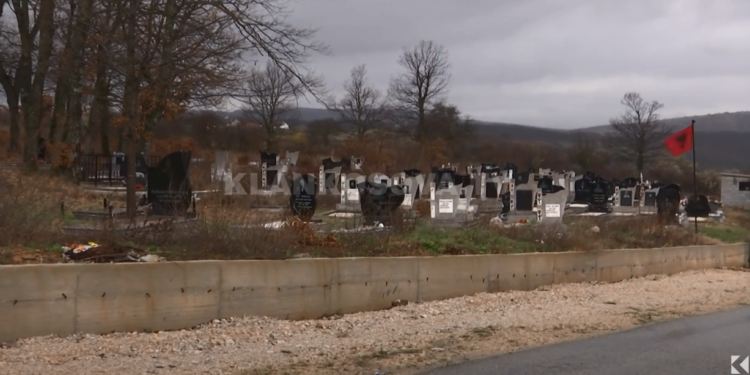 Identifikohen personat që dilnin me të bardha tek varrezat dhe frikësonin kosovarët