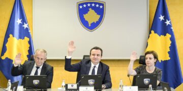 GAP: Qeveria “kurseu” në paga e shpenzime kapitale