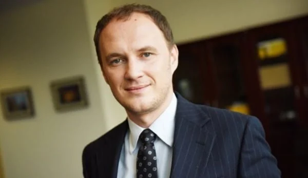 Selimi: Nga ato çfarë po dëgjoj s’ka marrëveshje, emisarët po punojnë t’i shpëtojnë përpjekjet e tyre