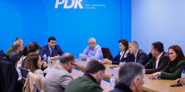 PDK mbështet “Marshin për drejtësi” për krerët e UÇK-së në Hagë – fton të gjithë qytetarët të bashkohen