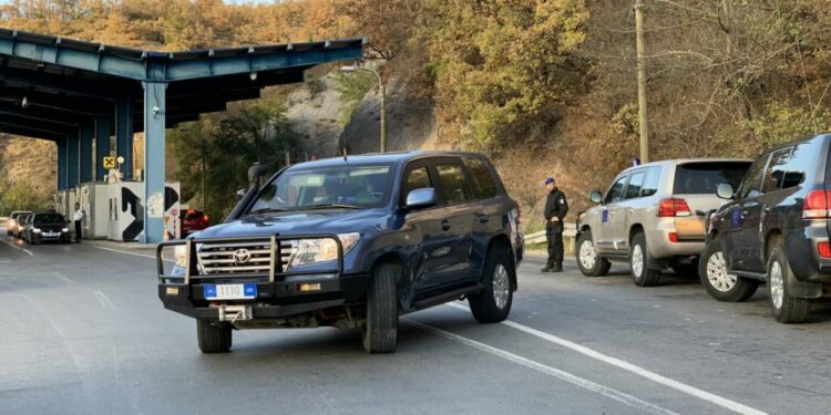 Sulmohet polici në Jarinje, i dyshuari ikë nga vendi i ngjarjes