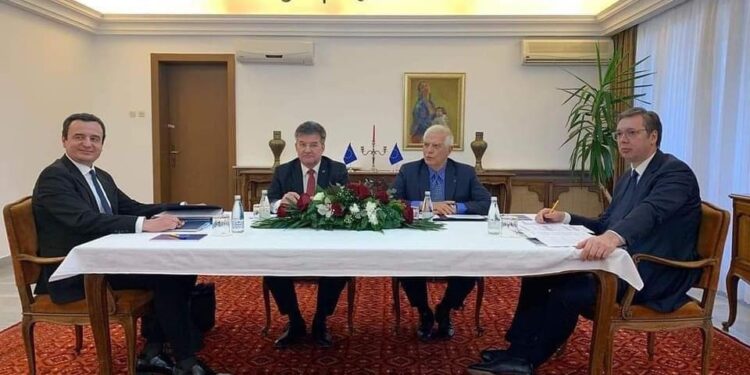 Nis takimi trepalësh në Ohër