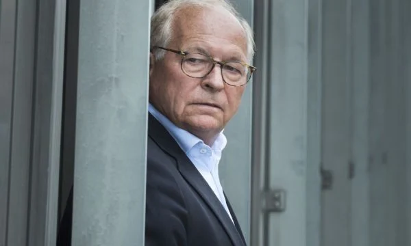 Ischinger: Nuk e di që duhet ndonjë pajtim i Serbisë për raportet Kosovë-NATO