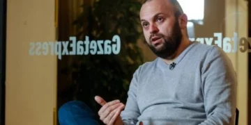 Shkruan Imer Mushkolaj: Ikja nga “skllavëria moderne”