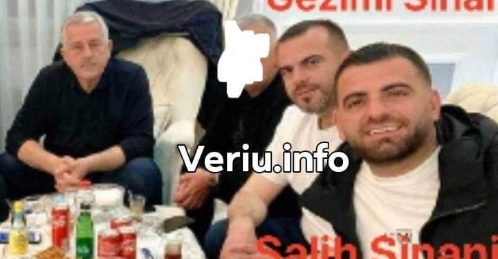 Vëllezërit Gëzim dhe Salih Sinani të dyshuar për fajde, në fotografi me Agim Veliun e LDK-së