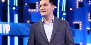 Moderatorja e njohur i kthehet ashpër Arbrit: Edhe ti je për klikime aty