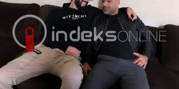 Atdhe Gjeravina shfaqet në foto me njeriun e dënuar me burg nga Gjykata belge