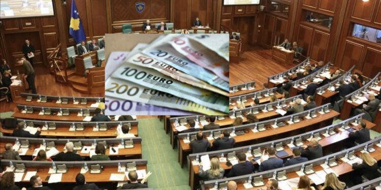 Tremujori i fundit 2022/ Deputetët shpenzuan afër 30 mijë euro për bileta aeroplani (Dokument)
