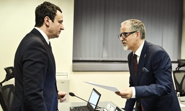 Vitia: Vetëm 29 mjekë nga diaspora kanë dashur të vijnë në Kosovë për të punuar