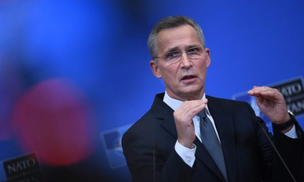 Stoltenberg: Është mundësia historike që Kosova dhe Serbia të arrijnë kompromis