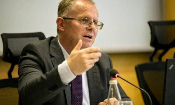 Sipas Bislimit Kosova po fiton: E kemi njohjen de-facto, i afrohemi njohjes de-juro