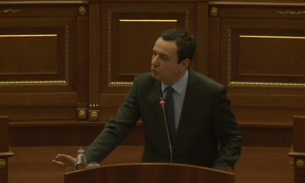 Kurti thotë se i duhet të largohet: Mund të vij në ora 22:00 deri në 7 të mëngjesit