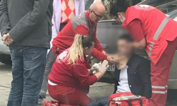 Vetura godet këmbësorin në Prishtinë, dalin pamjet