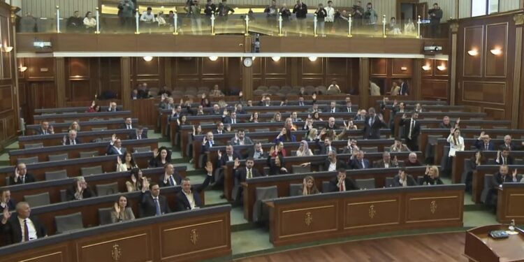 Kalon mocioni i LDK-së, Kurti thirret për raportim urgjent në Kuvend