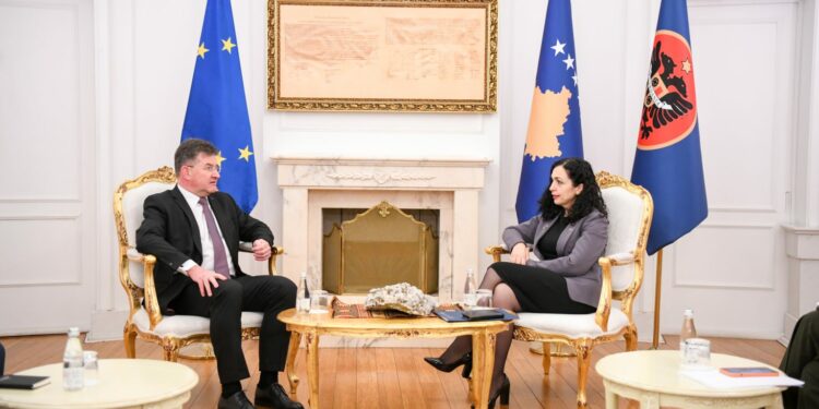 Osmani në takim me Lajçakun: Fjalën përfundimtare rreth marrëveshjes duhet ta thotë Kuvendi