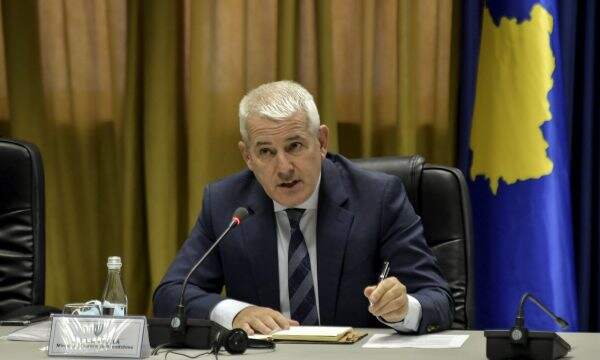 Sveçla nuk shkon në seancë, gjykatësi: Do të lëshoj urdhërarrest për ta sjellë me forcë