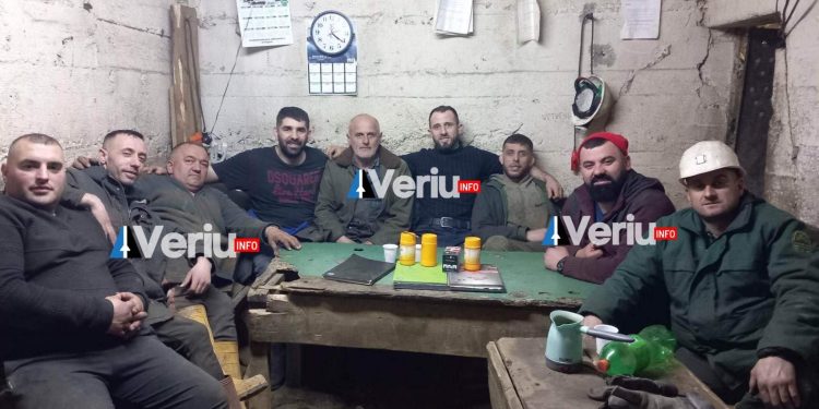 19 orë të ngujuar në minierë, por minatorët e Trepçës nuk e prishin agjërimin as në përpjekjet e tyre heroike për të dalë në sipërfaqe nga 800 metra nën tokë