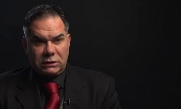 Politikani serb: Më ofruan poste që të mos e kritikoj Listën Serbe dhe Vuçiqin
