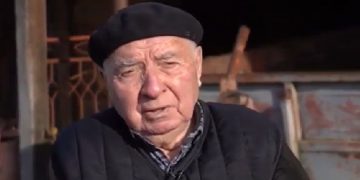 83-vjeçari nga Vushtrria rrëfen largimin e fëmijëve nga vendi: 10 vjet nuk ka ardhur djali hiç