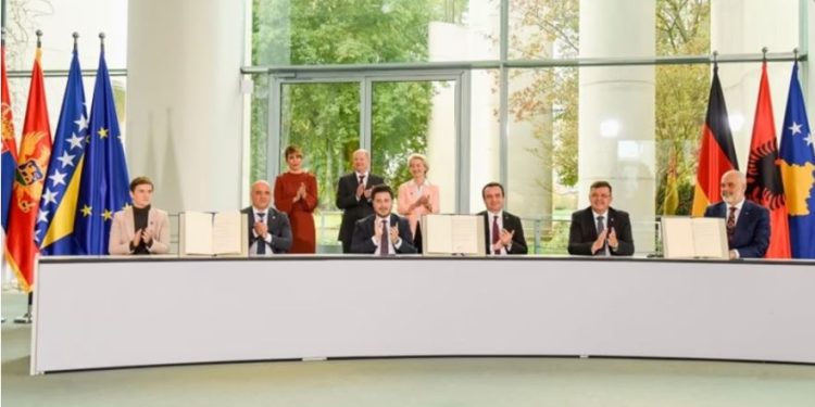 Vonesat në miratimin e marrëveshjeve nga Procesi i Berlinit zbehin pritjet e qytetarëve