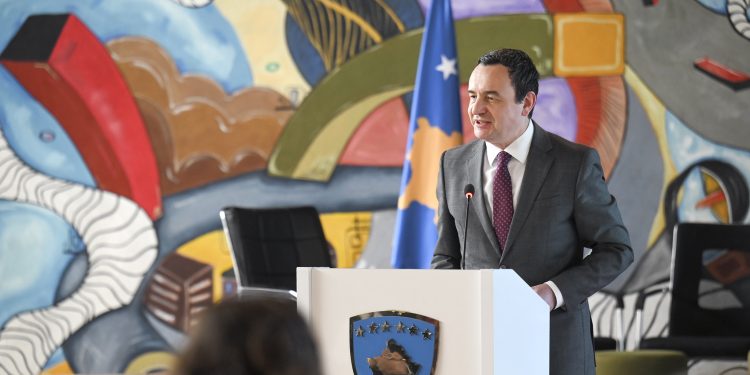Kurti: Përkundër barrierave gratë dhe vajzat kanë dhënë kontribut të vlefshëm në zhvillimin e shkencës dhe teknologjisë