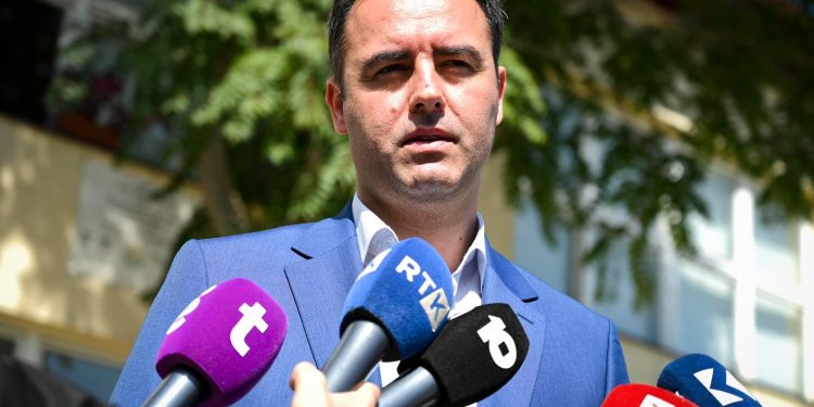 Konjufca fton qytetarët serb për të votuar: Vota juaj do të ketë ndikim të madh në vendimmarrjen lokale