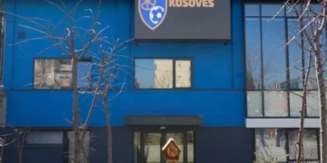 Policia interviston edhe katër zyrtarë të FFK-së, dyshohen për zhvatje dhe keqpërdorim të pasurisë së federatës