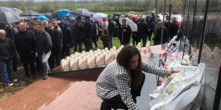 Musliu-Shoshi përkujton 24-vjetorin e masakrës së Lubeniqit: Njëri nga vendet ku Serbia kreu masakrën më të tmerrshme