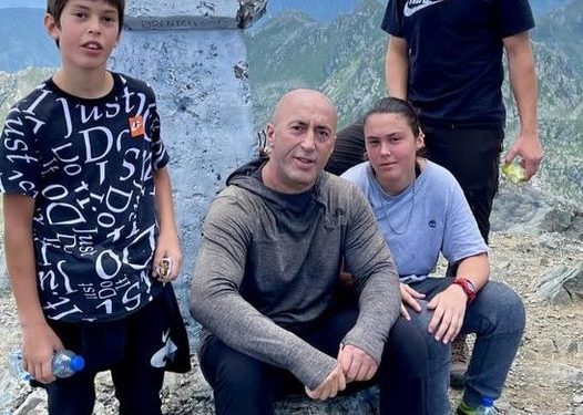 Haradinaj shkruan status për Ditën e Tokës