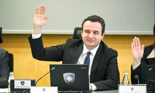 Kurti njofton për vendimet që i morën në mbledhjen e sotme
