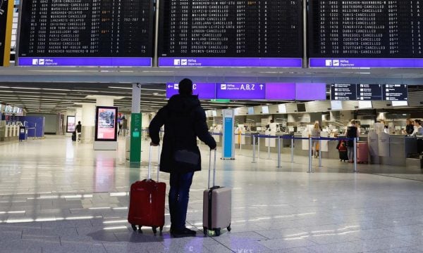 Gjermani: Sërish thirrje për greva në tri aeroporte kryesore