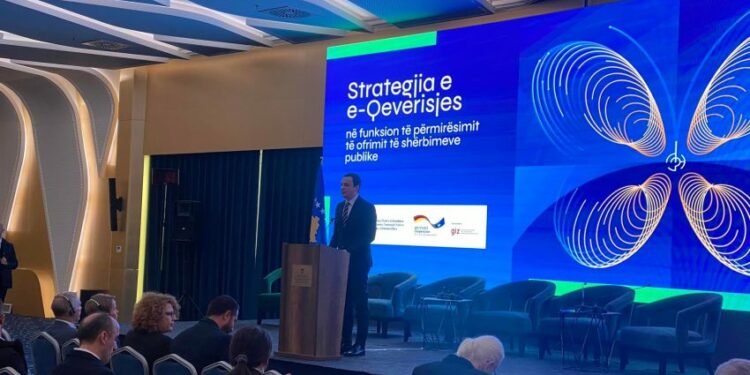 Kurti e krahason Kosovën me Zvicrën e Luksemburgun për transformimin digjital