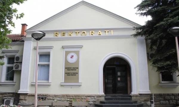 Rektorati paralajmëron masa ndaj Profesorit të Filologjisë Bekim Bejta