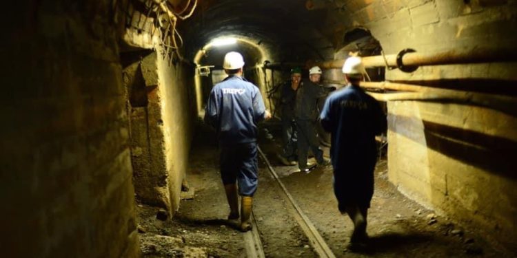 LAJMI I FUNDIT: 50 minatorë kanë mbetur të ngujuar në  Trepçë