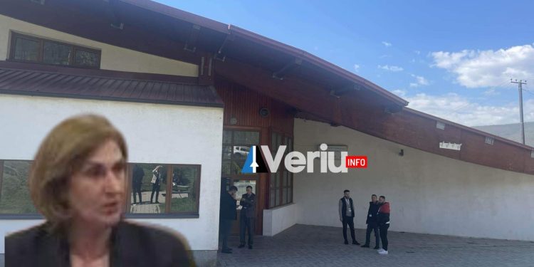 Prokurorja Fetije Bajrami viziton qendrën e votimit në Çabër, numër i vogël i votuesve deri tani