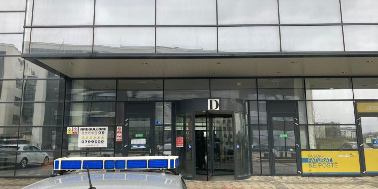 Sillen në gjykatë personat që sulmuan Valon Sylën, pritet të paraburgosen për 30 ditë