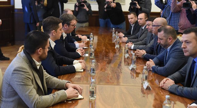 Kelmendi: Vuçiq po synon ripushtimin e Kosovës përmes Listës Serbe
