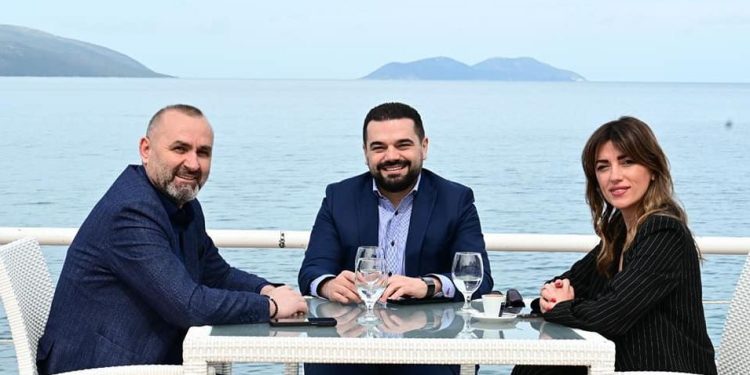 Haxhiu takohet me hologët nga Shqipëria dhe Maqedonia: Vlora na bashkon