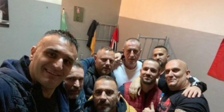 Pjesëtari i Grupit Kumanova refuzon të transferohet si terrorist në Kosovë: Shumë pazare janë bërë në kurriz të shqiptarëve!