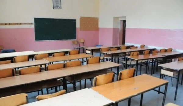Pajtohet SBAShK: Testit për gardim do t’i nënshtroheshin vetëm mësimdhënësit që dëshirojnë ta sfidojnë veten
