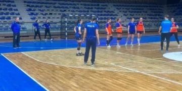 Hendbollistet e Kosovës e kërkojnë kualifikimin historik në Botëror përmes përballjes së dyfishtë me Poloninë