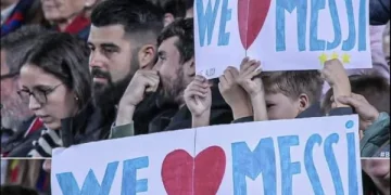 Xavi i komenton thirrjet e tifozëve për rikthimin e Messit